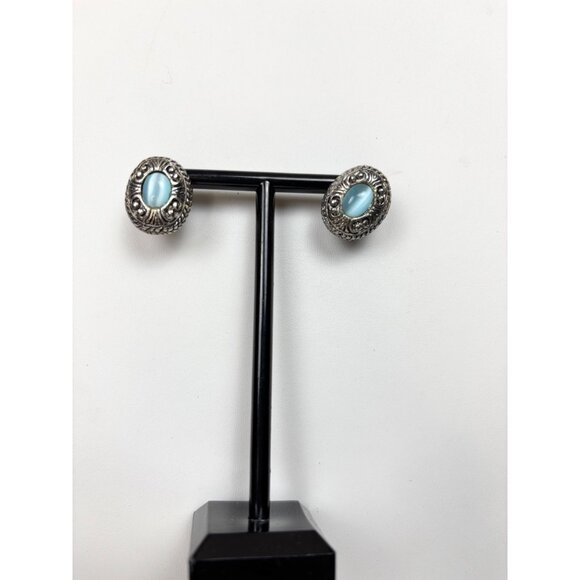 Vintage Silver-Tone Filigree Oval Earrings With Blue Glass Cabochons - Picture 4 of 5